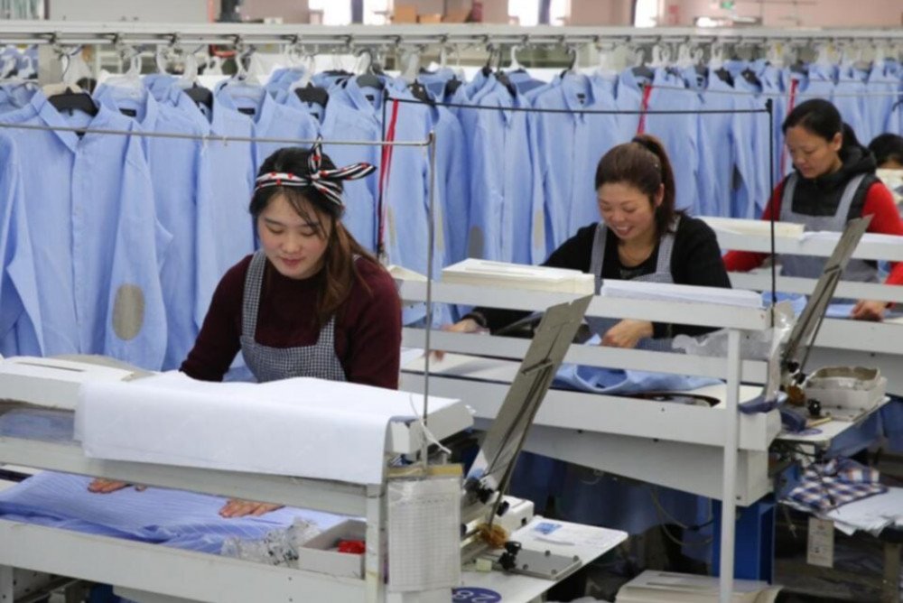 A Competitive Analysis of Chinese Clothing Suppliers