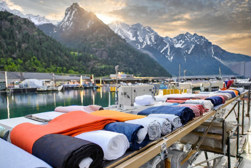 Finding Reliable Clothing Manufacturers in China for US Startups