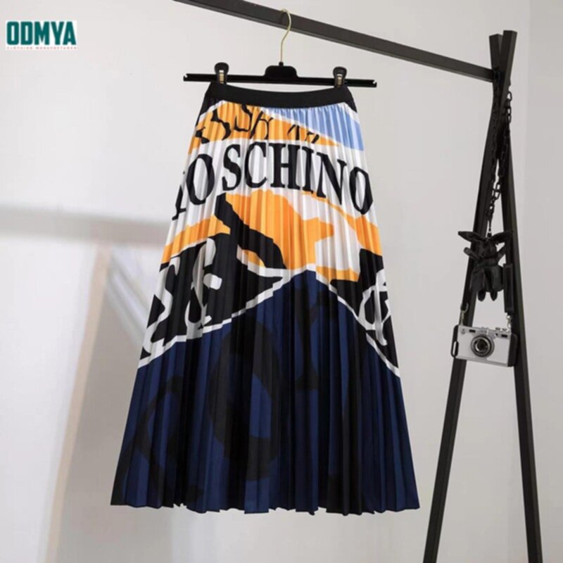 Spring And Autumn New Printed Pleated Long Skirt Supplier
