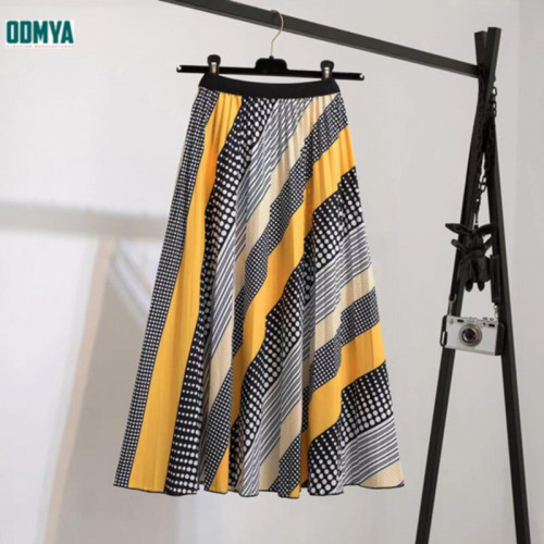 Spring and Autumn New printed pleated long skirt