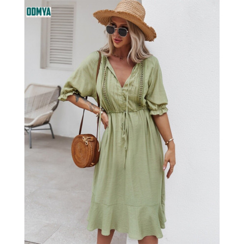 V-neck hollowed out artistic fresh waistband dress