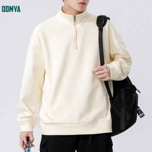 Loose high-neck pullover men's sports sweater