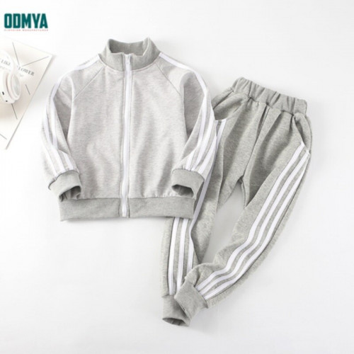 Spring children's sports coat and trousers set