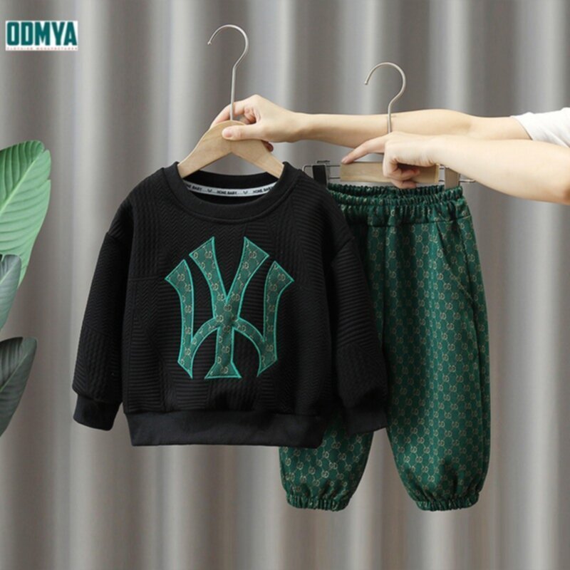 Children's Embroidered Teddy Bear Sweater Set Sports Suit Supplier