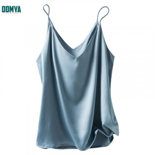 Comfortable and smooth women's V-neck strap