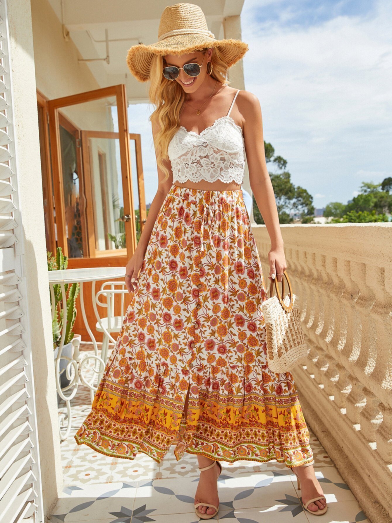 Bohemian style printed single breasted extended skirt