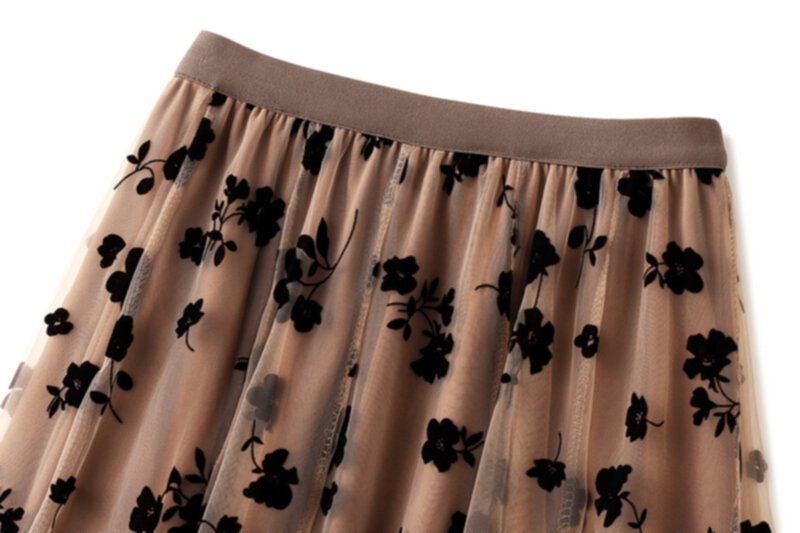Spring and summer new flocked mesh skirt