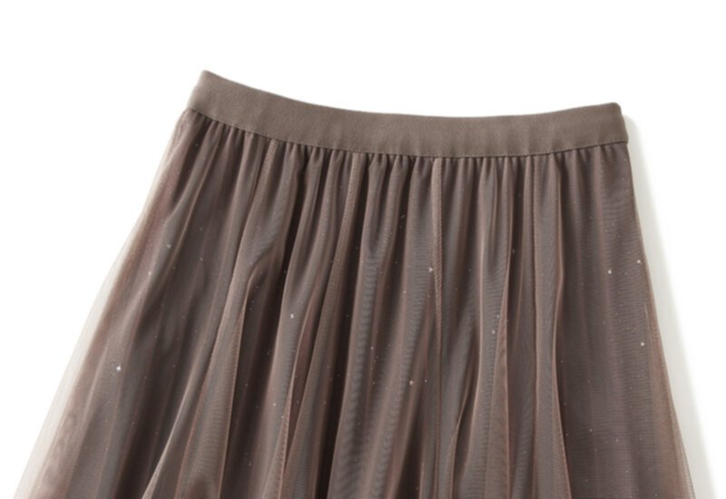 Simple and stylish gradient mesh pleated skirt