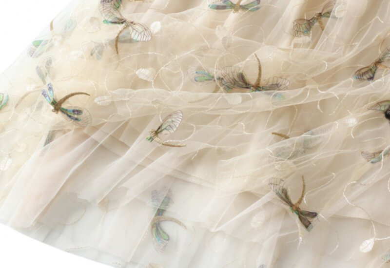 New three-dimensional embroidery mesh fashion skirt