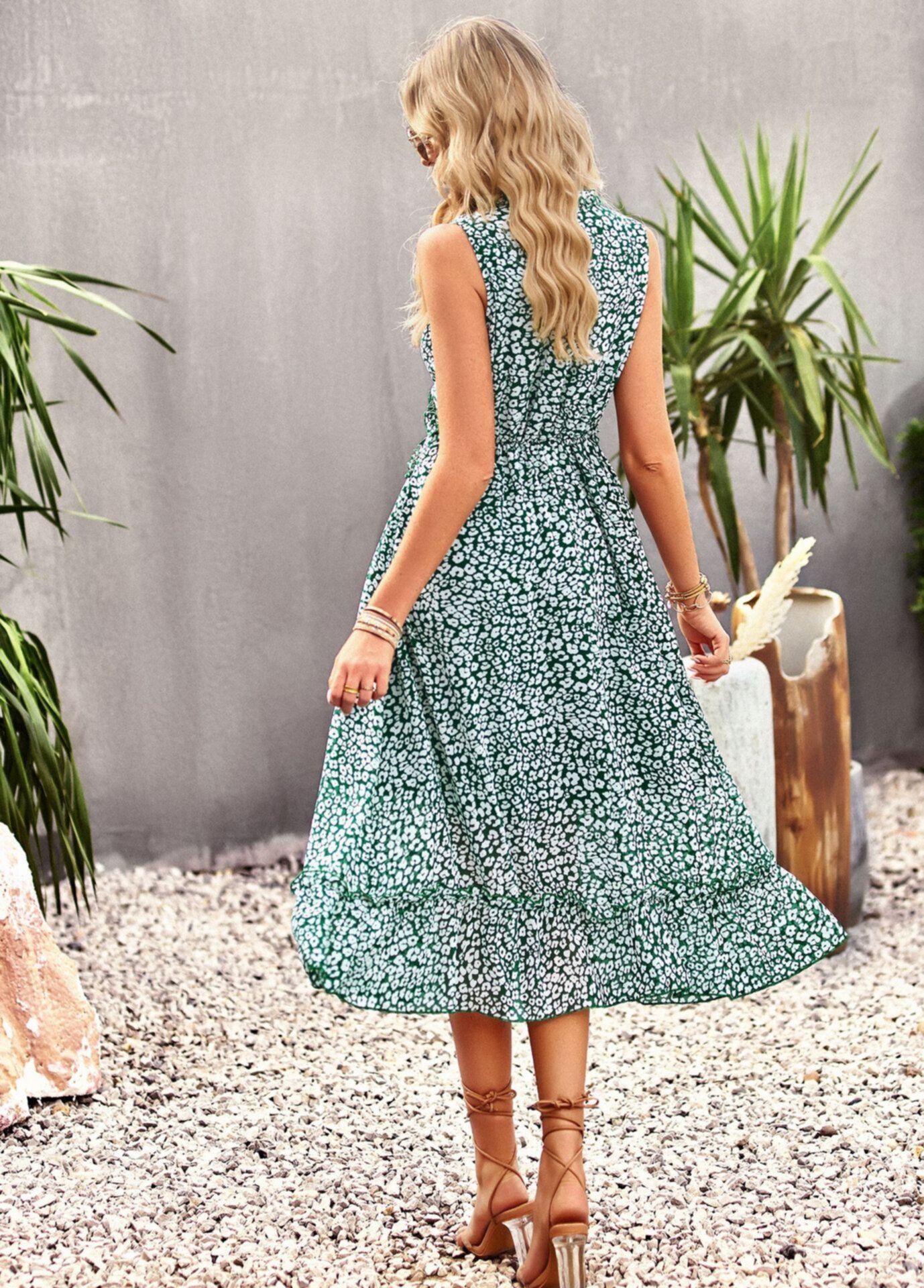 Summer New Sleeveless V-Neck Printed Dress